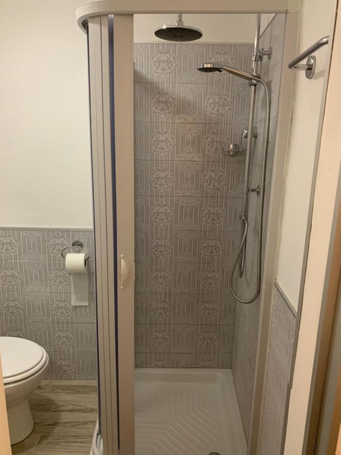 Appartement La Stanza Nel Borgo à Bologne Extérieur photo