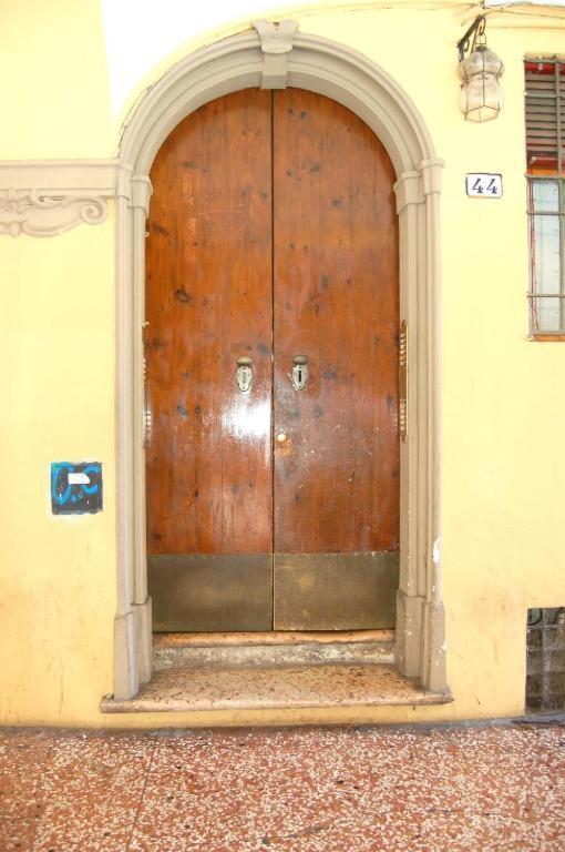 Appartement La Stanza Nel Borgo à Bologne Extérieur photo